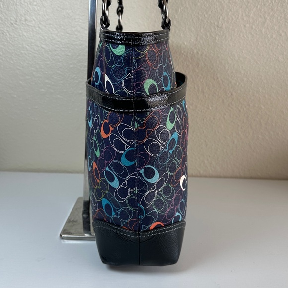 EUC COACH Chelsea Heritage Stripe Signature Tote Bag - Picture 7 of 16